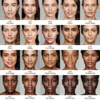 Estée Lauder FONDOTINTA Futurist Hydra Rescue Moisturizing Makeup SPF45